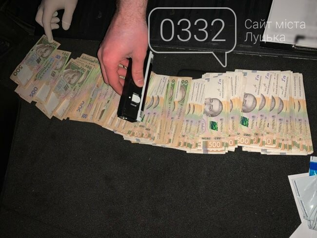 На Волыни на взятке 42 тыс. грн за содействие контрабанде сигарет из Беларуси задержан пограничник., фото-2