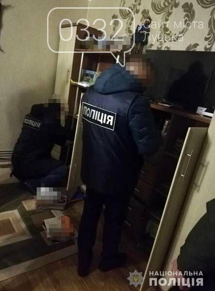 Вісім фактів: 25-річного волинянина судитимуть за сутенерство (фото), фото-2