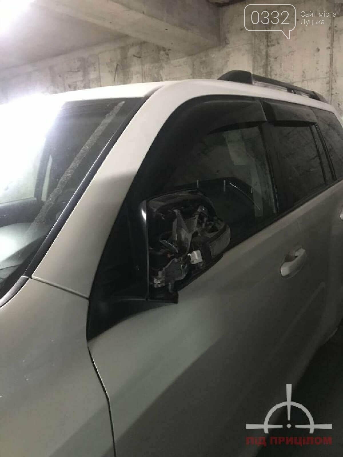 У луцькій новобудові вандал потрощив автівки: порушника забрала поліція, фото-3