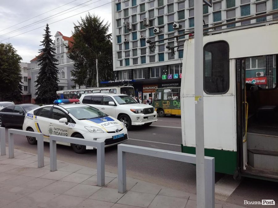 Під колесами тролейбуса: подробиці традегії у Луцьку та ст..., фото-3 Під колесами тролейбуса: подробиці традегії у Луцьку та стан потерпілої, фото-3