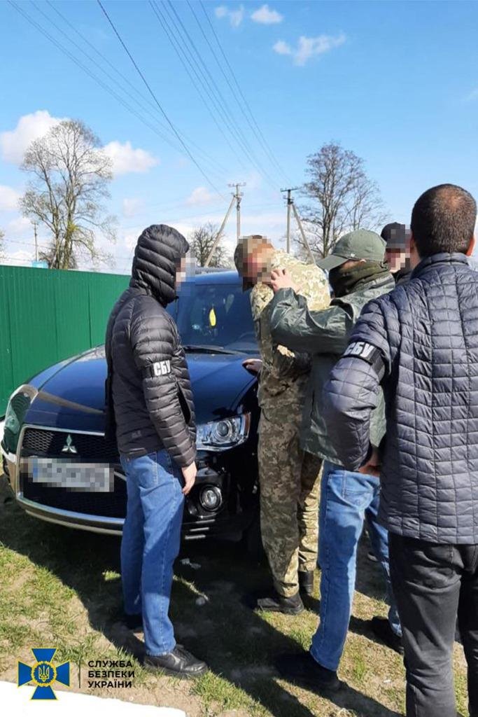 НА ВОЛИНІ СБУ ВИКРИЛА НА КОРУПЦІЇ ПОСАДОВЦЯ ДЕРЖПРИКОРДОНСЛУЖБИ