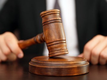 І жодного покарання: у Луцьку в лікарні жінка продавала наркотики І жодного покарання: у Луцьку в лікарні жінка продавала наркотики